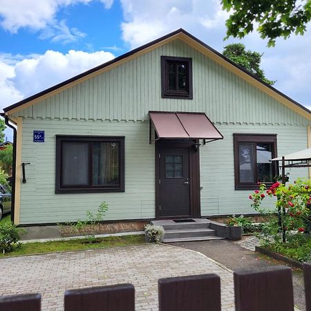 Guest House Sunny Jūrkalne Exterior foto